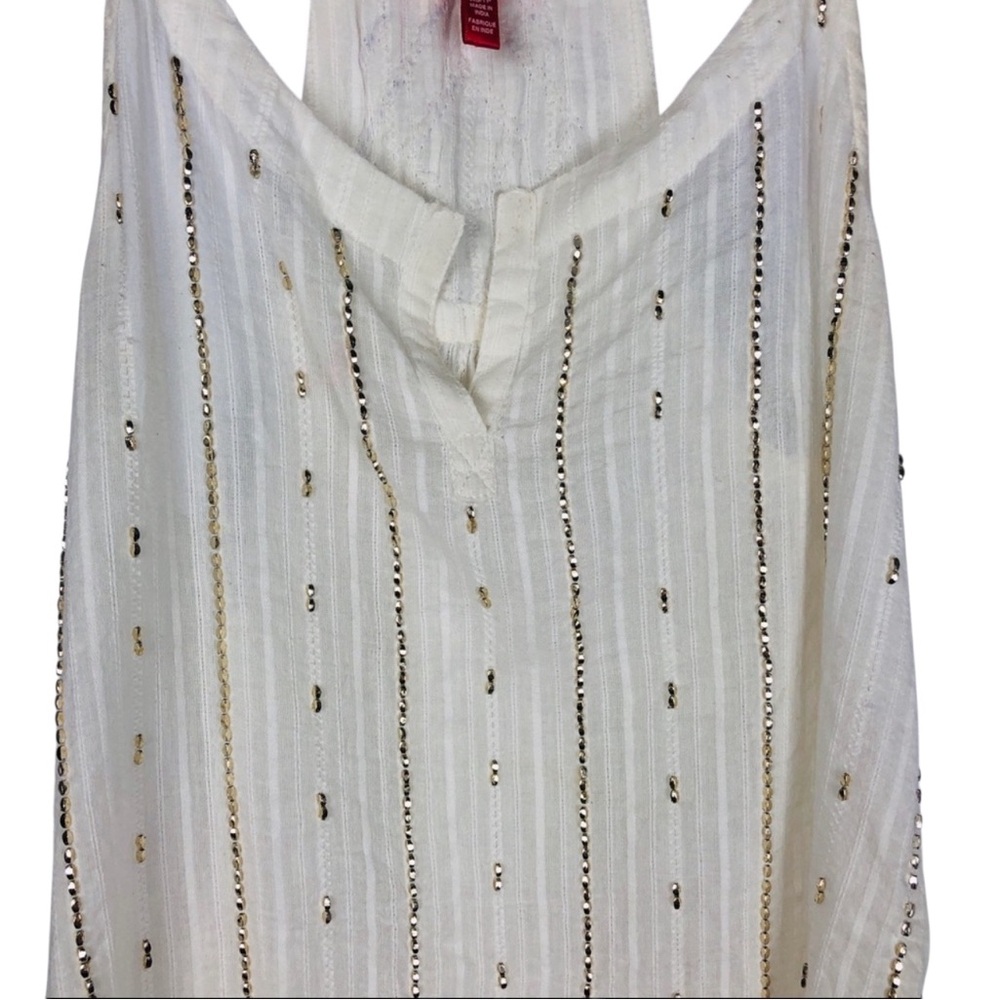 SAKS OFF THE 5TH | White and Gold Blouse - Picture 5 of 8